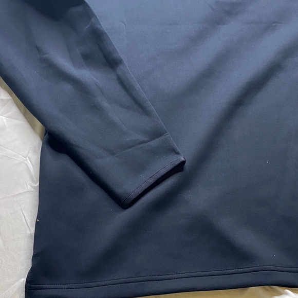 Kirkland Signature Men's Black Quarter Zip Pullover Sweater - Picture 12 of 13